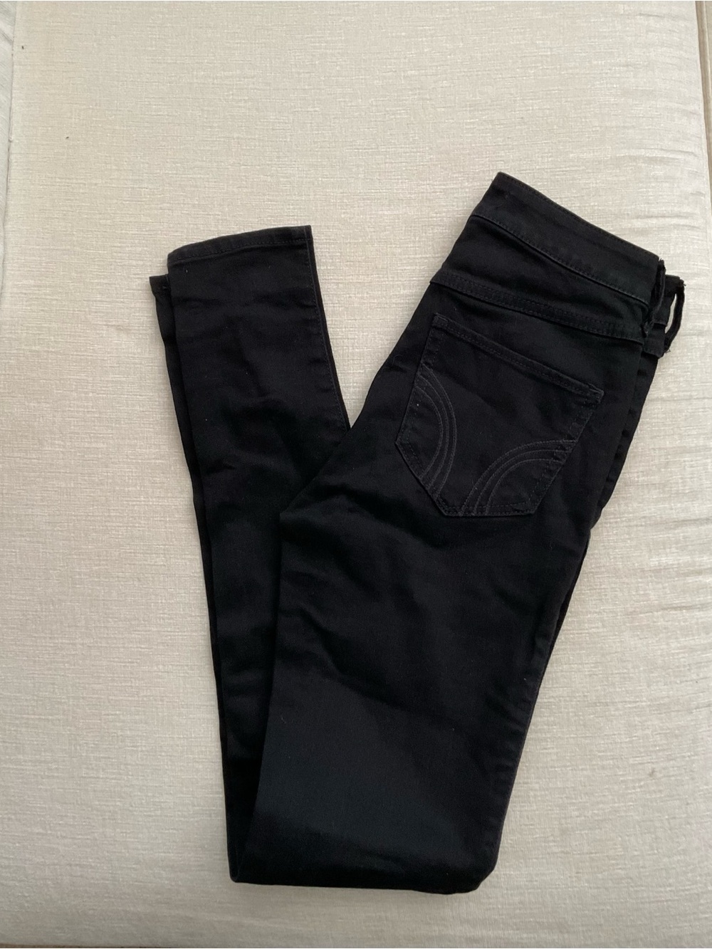 Hollister Black Skinny Jeans - Picture 2 of 7